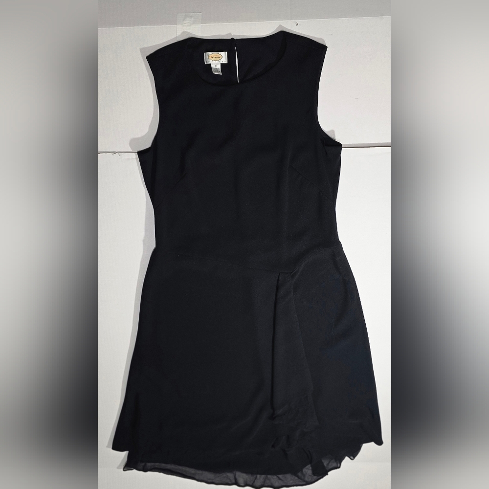 Talbots 12 Elegant Black Sleeveless Dress Ruffled Bottom & Crepe Staple Piece